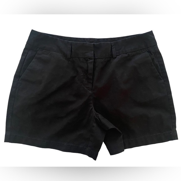 Ann Taylor by Loft Pants - Ann Taylor by LOFT Black Shorts Women 6P 6 Petite